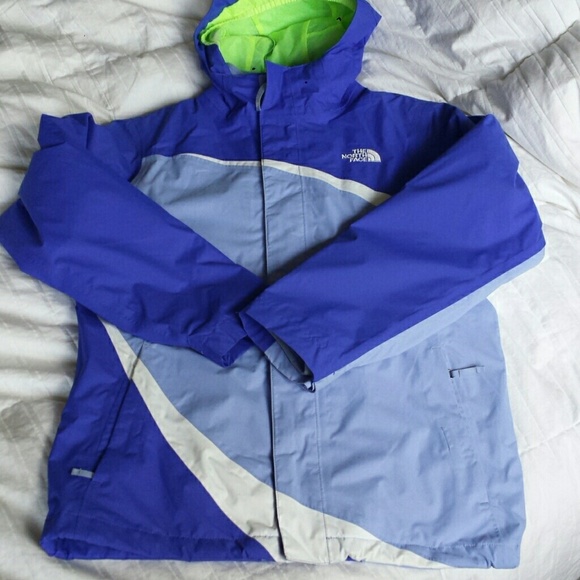 The North Face Girls Hyvent Triclimate 3in1 Jacket - Picture 6 of 8